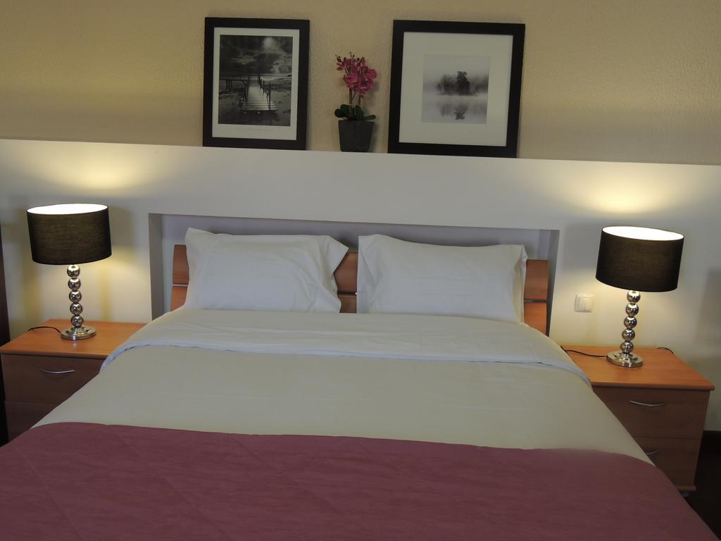 Studio Flat With Pool ฟุงชาล ห้อง รูปภาพ